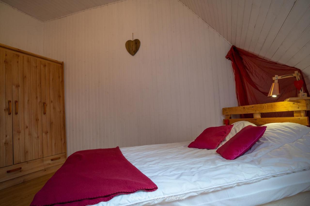 les tilleuls Besse-et-Saint-Anastaise Extérieur photo