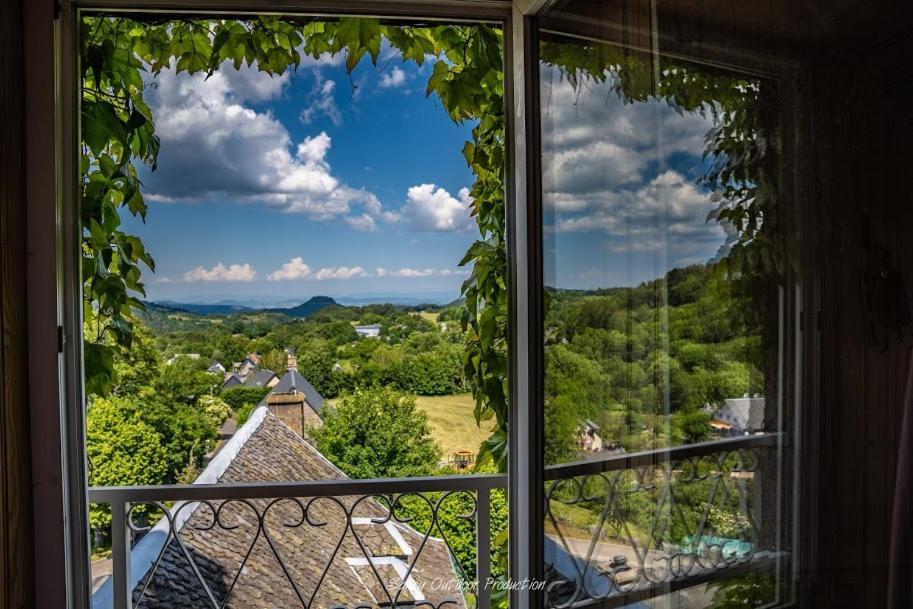 les tilleuls Besse-et-Saint-Anastaise Extérieur photo