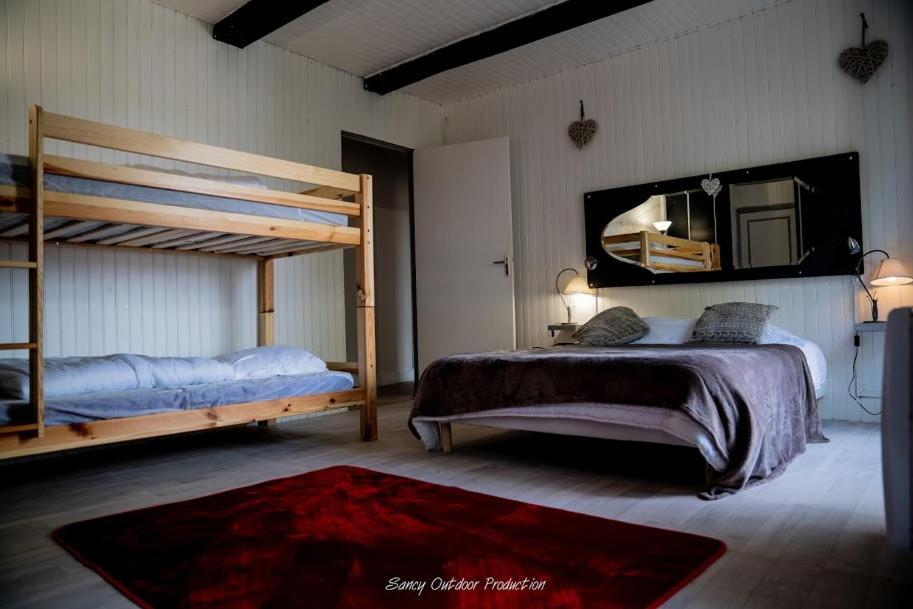 les tilleuls Besse-et-Saint-Anastaise Extérieur photo